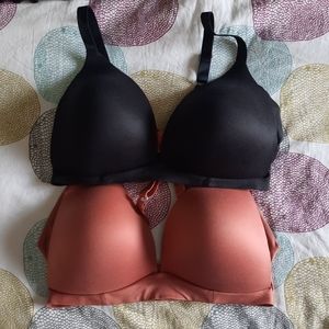 2 Aerie Sunnie Lightly Lined Wireless Bras